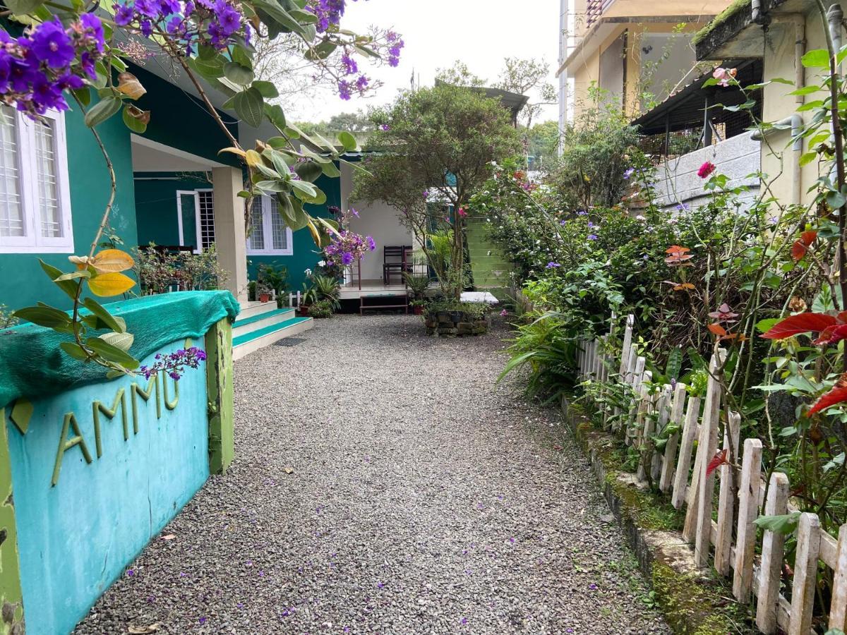 Ammus Homestay Thekkady Exterior photo